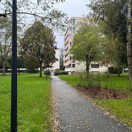 Appartement Periurbain De Paris Et Versailles Les Clayes-Sous-Bois Экстерьер фото